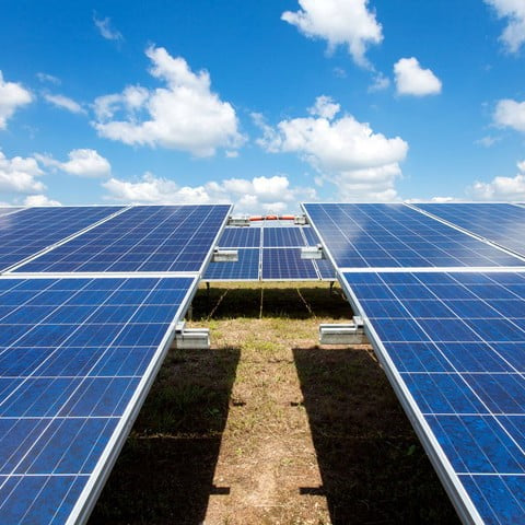 Solar Panel (550 W / 575 W / 585 W)